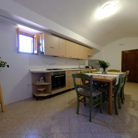 Tenuta Con Due Abitazioni Indipendenti Villa